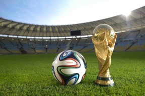 fifa-虽败犹荣！科维托娃重返赛场惊艳全场，SKT观众沸腾震天
